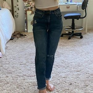 american eagle dark wash mom jeans